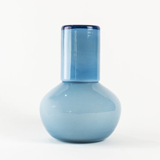 Botellón con vaso azul opalino